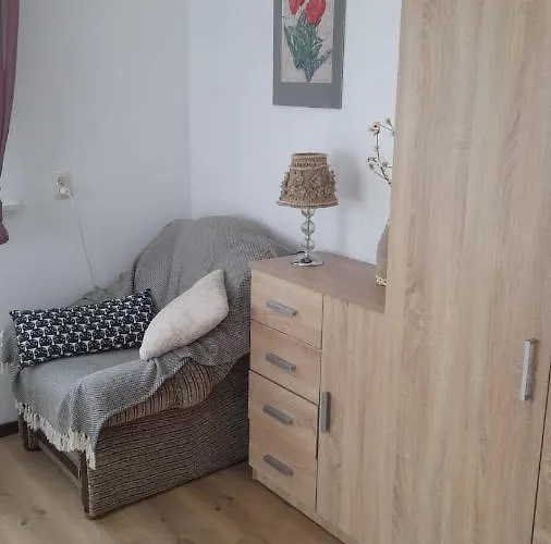 Dom Pod Lasem Holiday home *