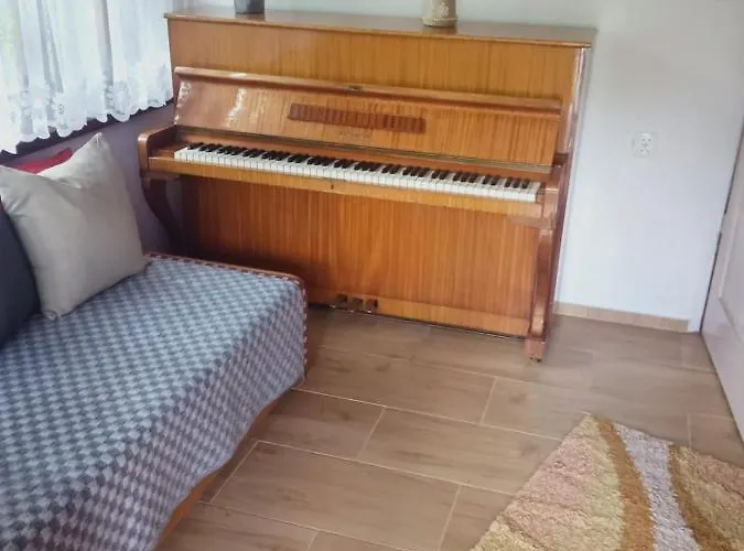 Holiday home Dom Pod Lasem *